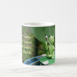 Tasse sage de grenouille