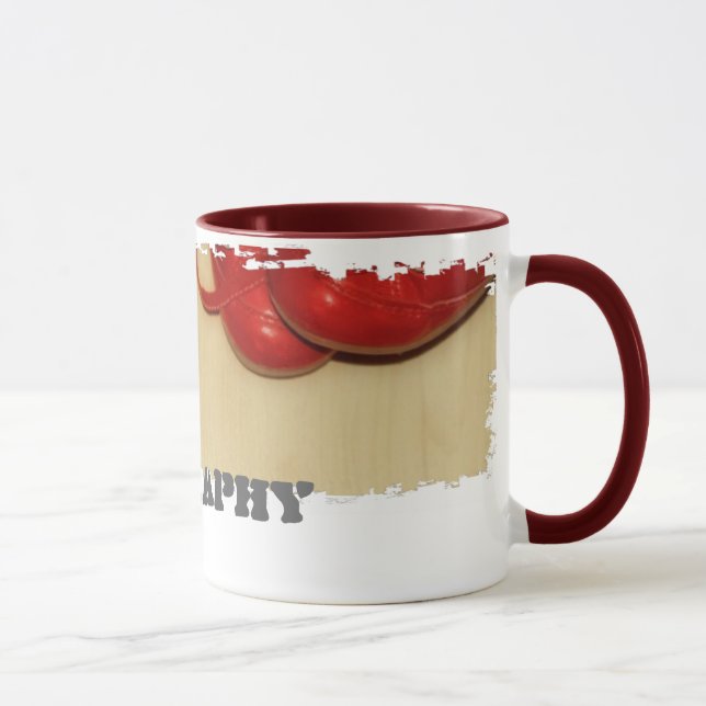 Tasse sale de sonnerie de frontière (Droite)