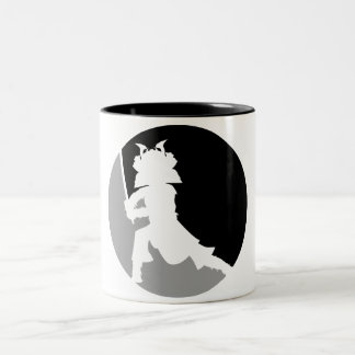 Tasse samouraï de silhouette de guerrier