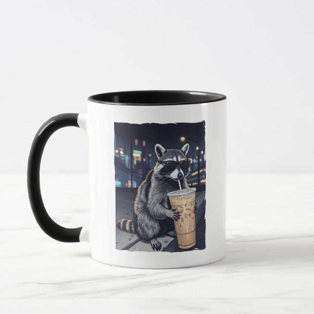 Tasse Scène de Nuit du Raton Laveur Cool Buvant du (Gauche)