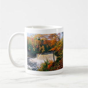 Tasse supérieure de chute d'automnes de