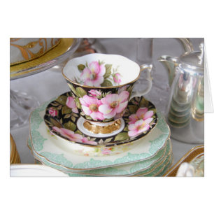 Tasse-thé et soucoupe vintage rose et noire