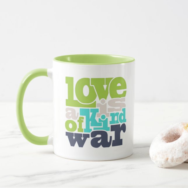 Tasse verte rétro avec citation - L'Amour Est Une  (Avec donut)