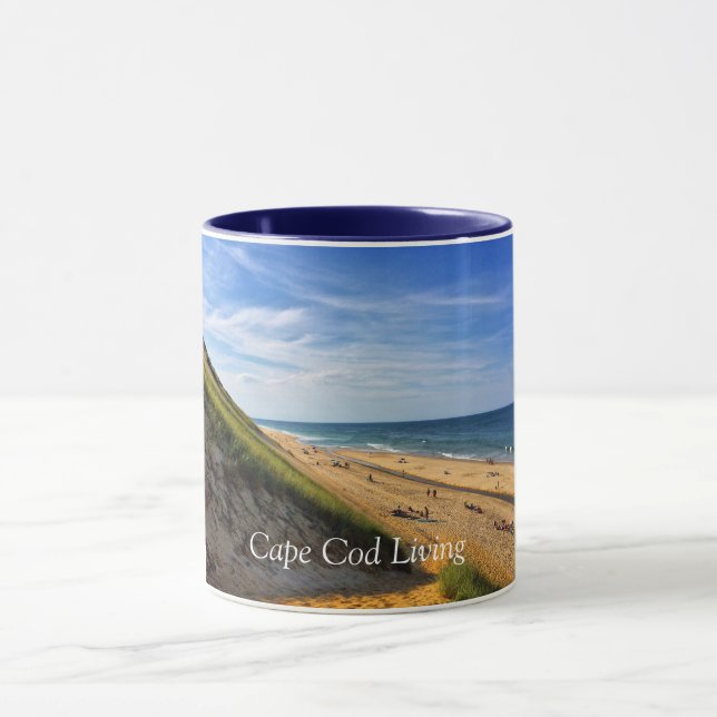 Tasse vivante de Cape Cod - scène de plage de (Centre)