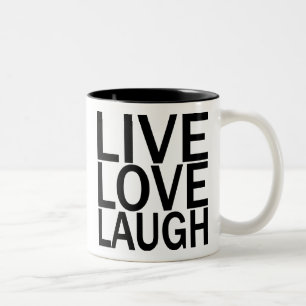 Tasse vivante de rire d'amour