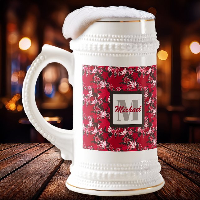 Tasses à bière avec feuilles d'érable sur fond de  (Maple Leaves Red on Charcoal - Bar Scene - The Canadian Outpost shop)