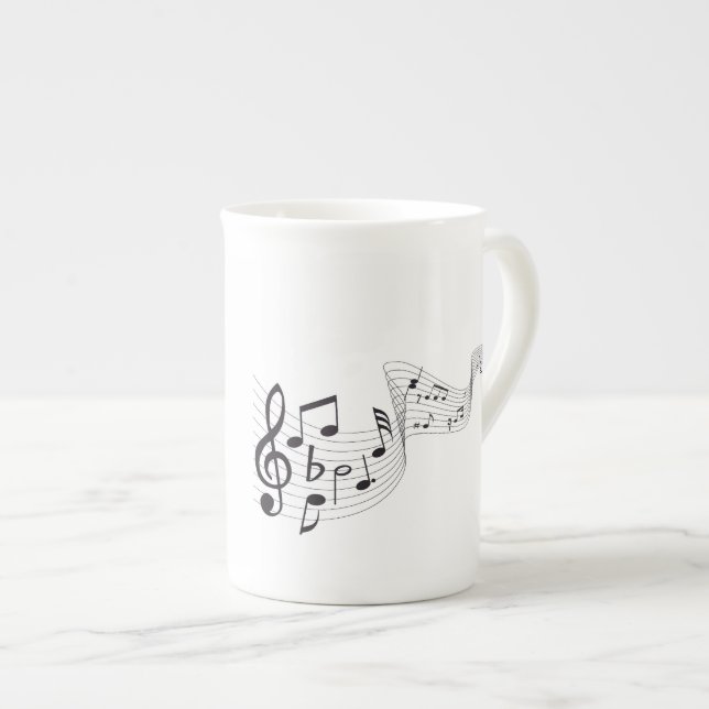 Tasses de porcelaine tendre de note musicale (Devant droit)