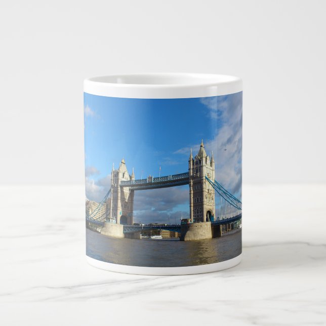 Tasses du pont de la Tour. (Devant)