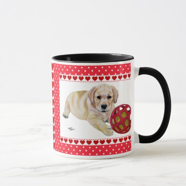Tasses jaunes de chiot de Valentine Labrador (Droite)