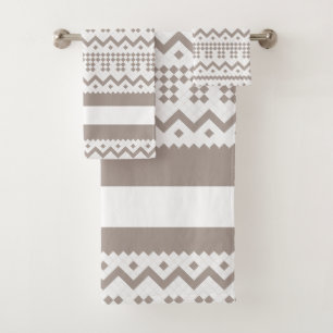 Taupe contemporaine et géométrie blanche