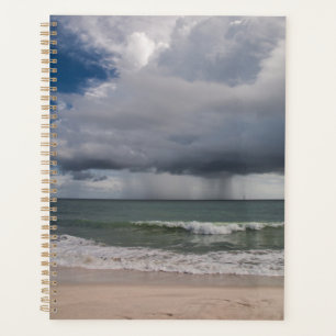 Tempête De Pluie Au-Dessus De L'Océan Atlantique