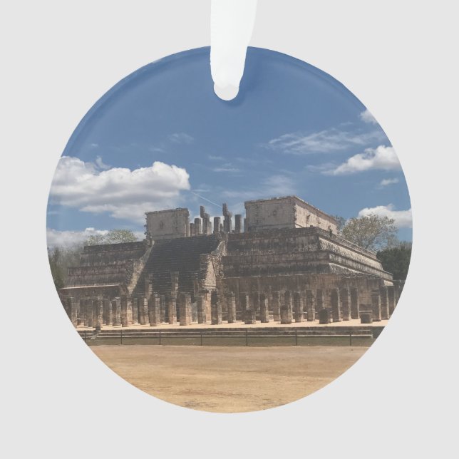 Temple Chichen Itza de l'Ornement des Guerriers (devant)