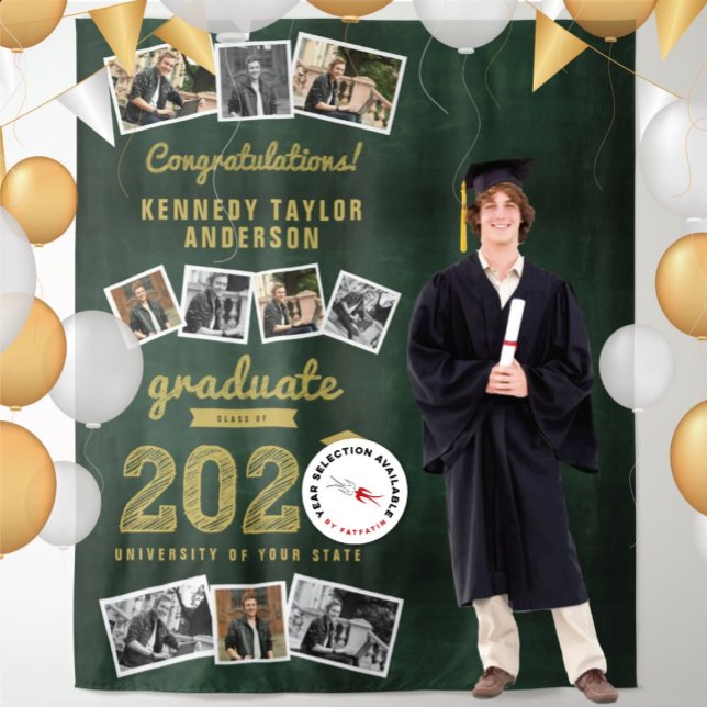 Tenture 2023 Gold Sketch Graduation Party 9 Photo fond (20YY Gold Sketch Green Chalkboard Graduation Party 9 Photo Backdrop @ www.zazzle.com/color_therapy)