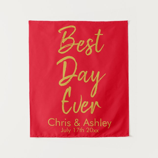 Tenture Accueil mariage rouge et or personnalisé Meilleur  (Devant)