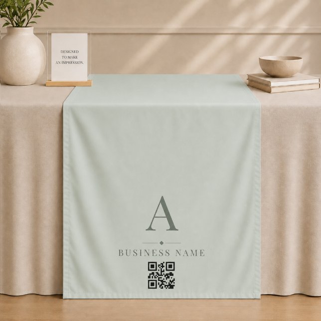 Tenture Banderole de table de code QR vert sauge pour les  (Créateur téléchargé)