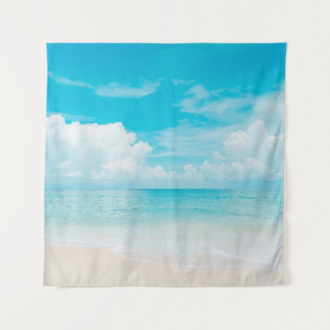 Tenture Belle plage tropicale avec ciel bleu et c blanc (Devant)