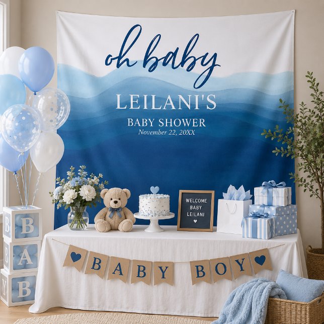 Tenture Bienvenue Bébé Shower Fond Dégradé Bleu (Oh baby blue ombre watercolor tapestry perfect for a beach baby shower and is a perfect backdrop.)