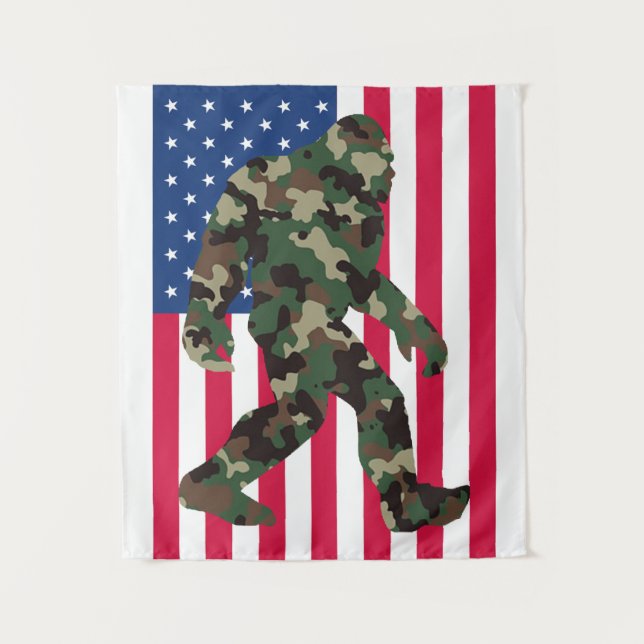 Tenture Bigfoot Sasquatch Camouflage (Devant)