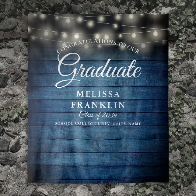 Tenture Bleu Rustique Chaîne de bois Lumières Graduation f (Blue Rustic Wood String Lights Graduation Backdrop)