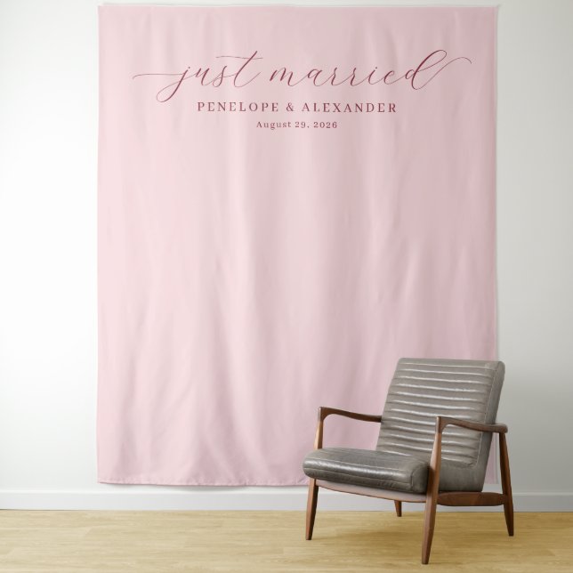 Tenture Calligraphie Élégante Rose Mariée (En situation)