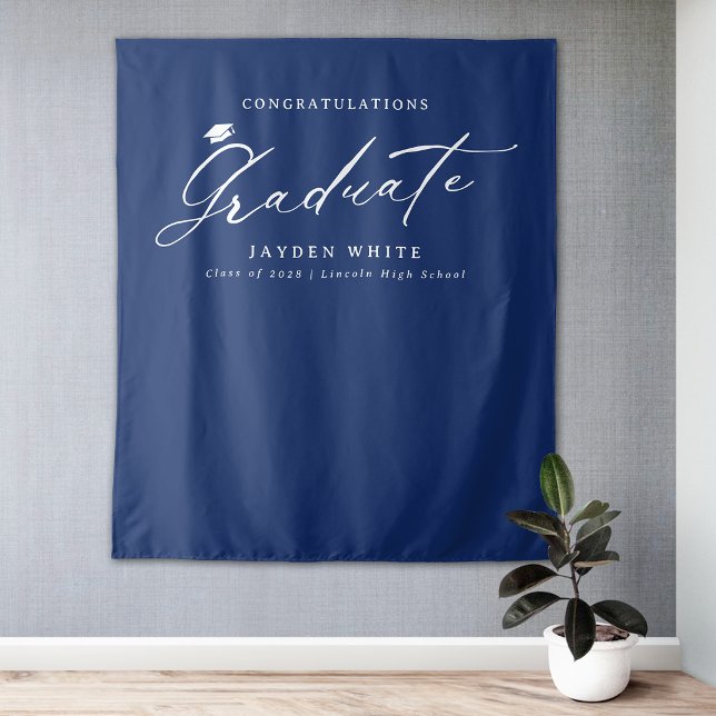 Tenture Calligraphie moderne simple bleu pour fête de remi (Blue Modern Calligraphy Simple Graduation Party Tapestry)