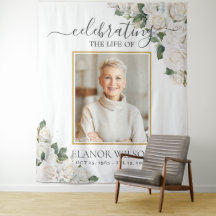 Célébration florale de roses blanches pour une pho