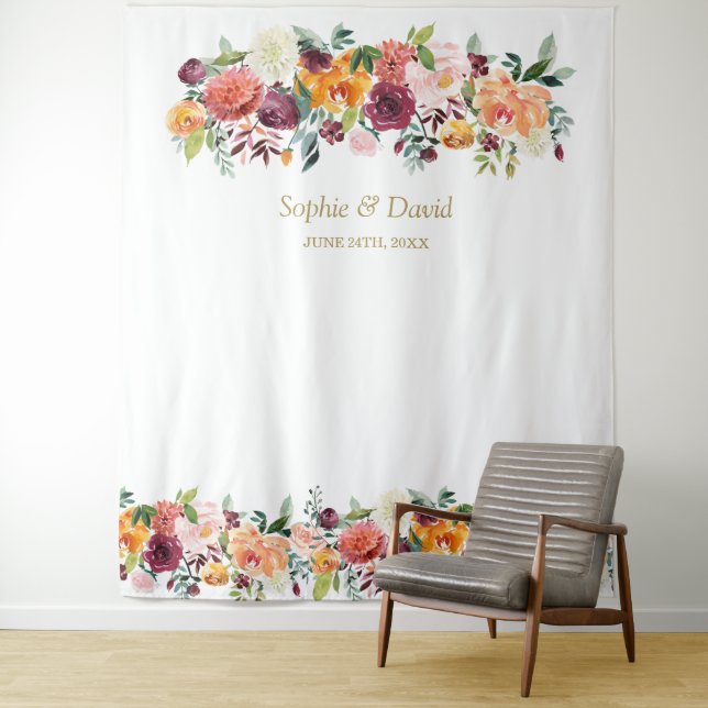 Tenture Charm Bourgogne Blush Floral Photo Booth fond (En situation)