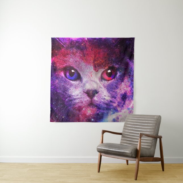 Tenture Chat de la galaxie violette  (En situation)