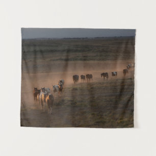 Tenture Chevaux Sauvages Marchant Vers Le Désert