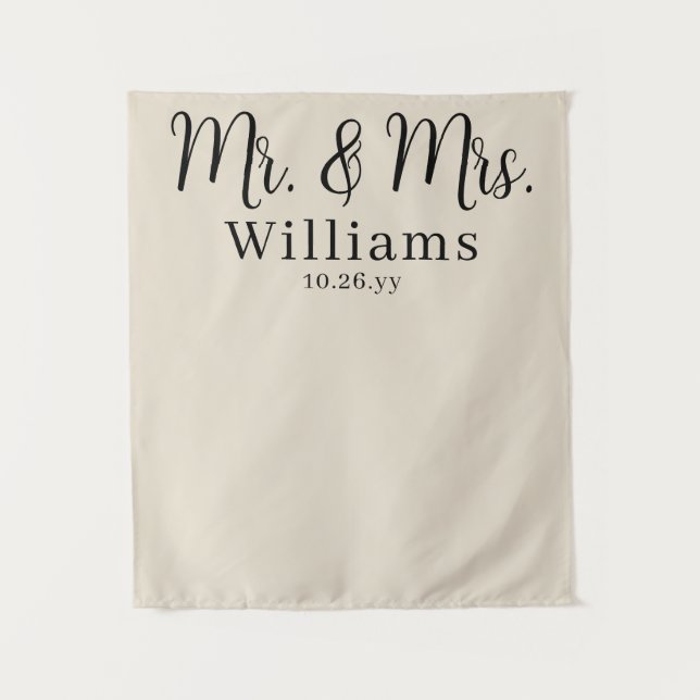 Tenture Chic Elegant Script Mr and Mrs Wedding Reception (Devant)