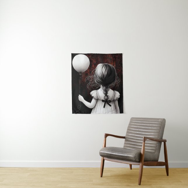 Tenture Childhood Whispers (En situation)