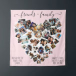 Tenture Citations d'amis et de famille Photo Heart Collage<br><div class="desc">Cette tapisserie mignonne et amusante est parfaite pour toute femme sentimentale. Il comprend 38 photos disposées en forme de coeur et les citations, "Amis et famille. Les amis sont la famille que vous choisissez. La famille est celle qui est toujours là pour vous." C'est moderne, doux, élégant, girly et ludique;...</div>