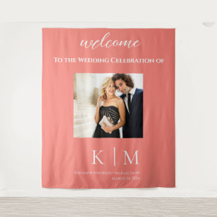 Tenture Corail rose et Mariage-photo blanc-
