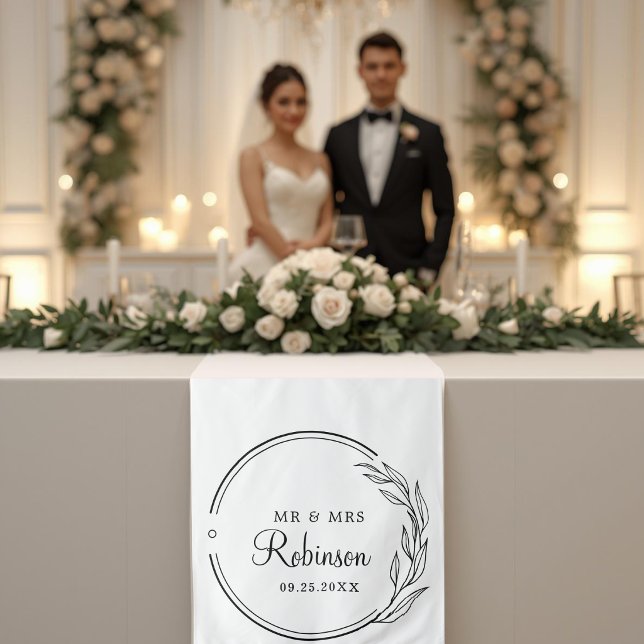 Tenture Coureur de table de mariage floral à script élégan (Créateur téléchargé)