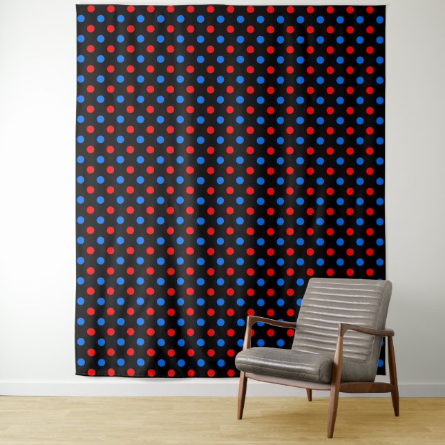 Tenture Dessin à points noirs rouges et bleus  (En situation)