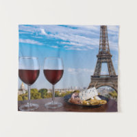 Deux verres de vin en café à Paris