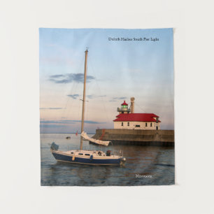 Tenture Duluth Harbour North Pier Light & Boat tapestry