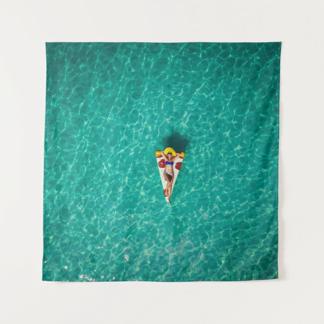 Tenture Femme en char à pizza (Devant)