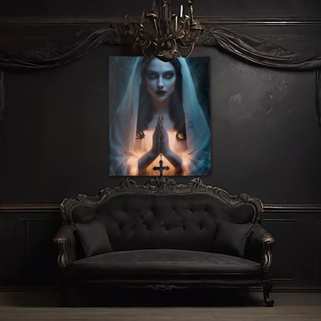 Tenture Femme gothique avec Crucifix (Créateur téléchargé)