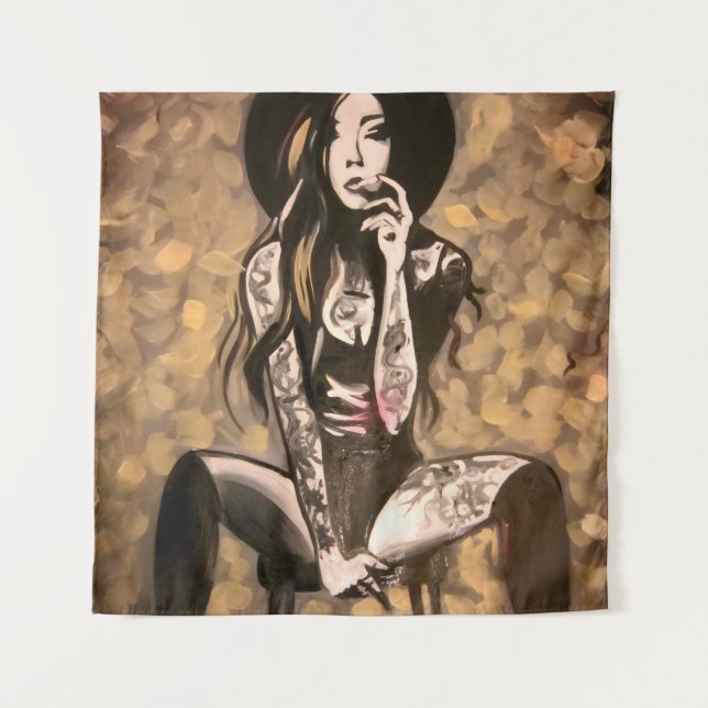 Tenture Femme Tatouée en Or  (Devant)
