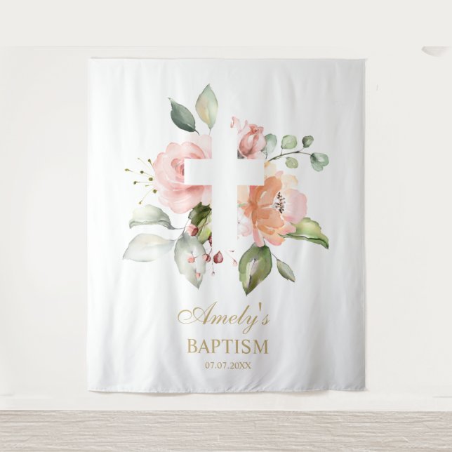 Tenture Fond de baptême pour fille - Croix de fleurs rose  (Devant)