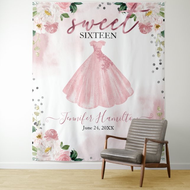Tenture Fond de décor pour Sweet 16 Robe fleurie rose gold (En situation)