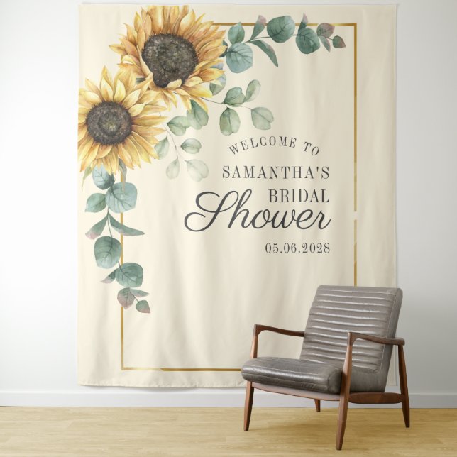 Tenture Fond de mariage floral eucalyptus tournesol (En situation)