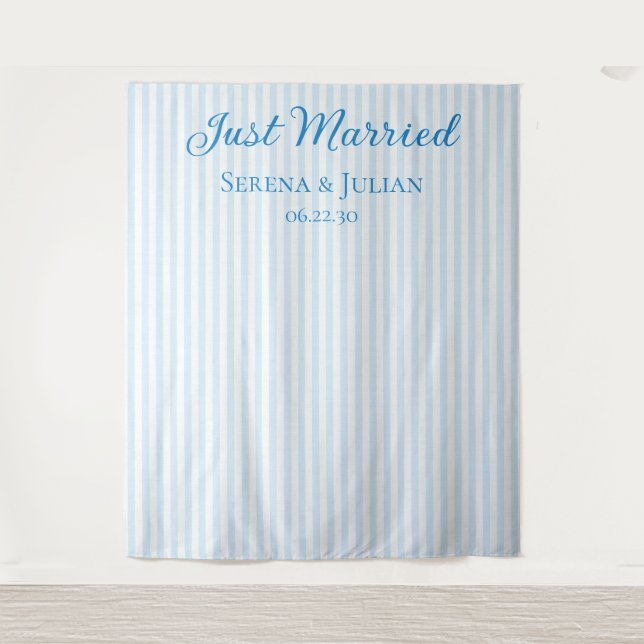 Tenture Fond de mariage « Juste Mariés » côtier rayé bleu (Devant)