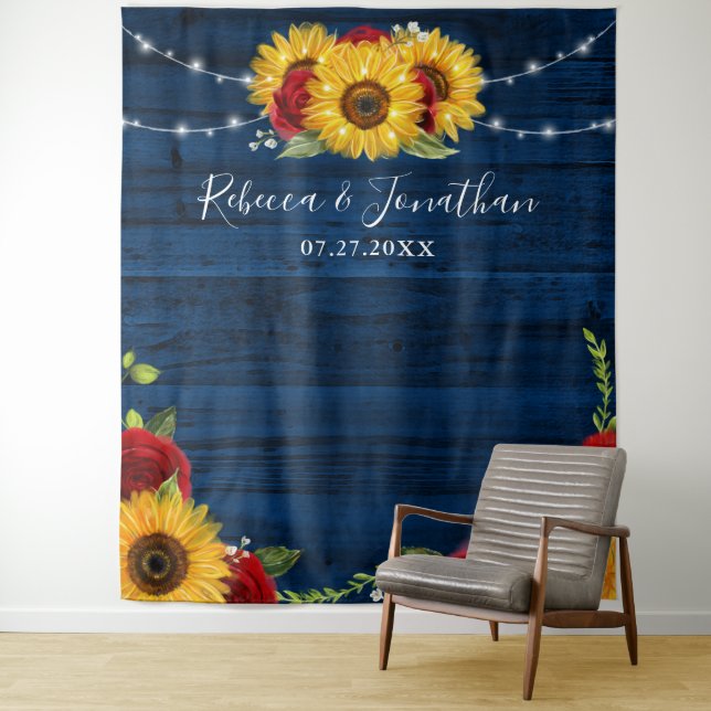 Tenture Fond de mariage rustique en bois avec tournesols r (En situation)