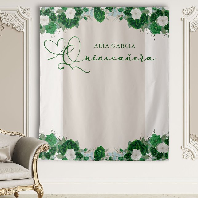 Tenture Fond élégant floral vert émeraude pour Quinceanera (Quinceanera Backdrop from the Royal Rose Emerald Green Quinceanera Collection by Darling & May)