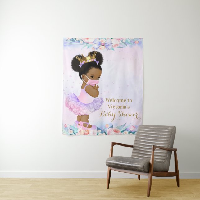 Tenture Fond pour bébé afro violet avec masque Baby Shower (En situation)