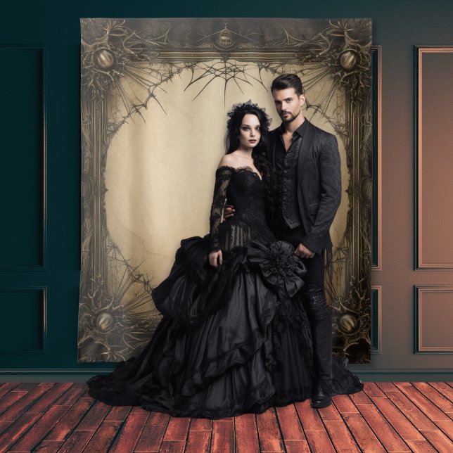 Tenture Gothique Moody Noir foncé et Vieux Filigree ivoire (Créateur téléchargé)