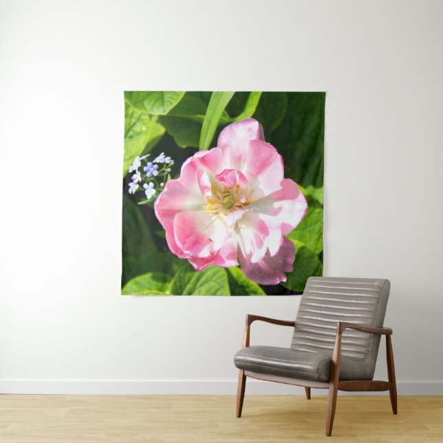 Tenture Jolie tulipe rose (En situation)