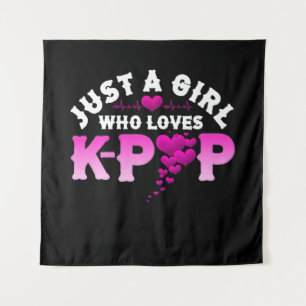 Tenture Juste une fille qui aime K-Pop Doigt Coeur KPop
